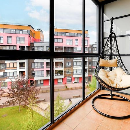 Ona'S Apartment In City Center With Private Parking カウナス エクステリア 写真